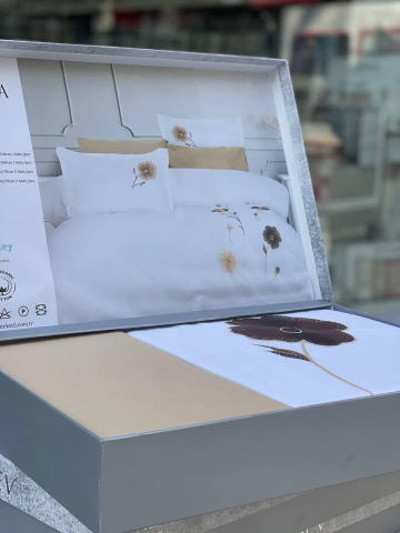 Cuverturi - AMARELLA