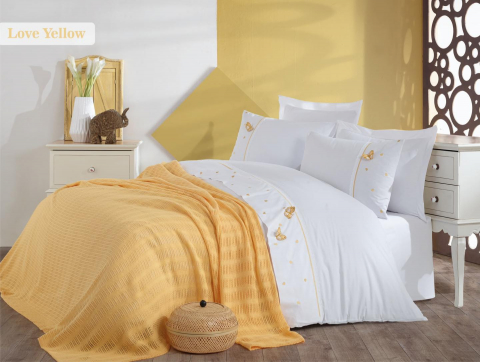 Lenjerie de pat - LOVE YELLOW