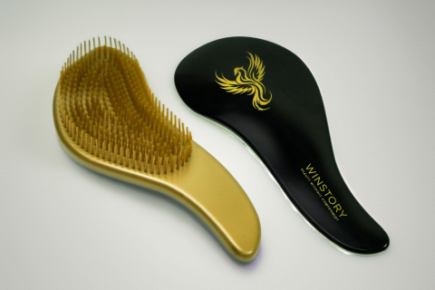 Perii Winstory - Palm Detangling Brush Winstory – perie palma cu peri flexibili pentru descurcarea delicata a parului umed