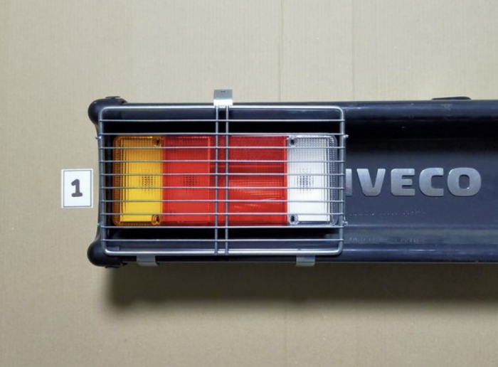 Grilaj protecție stop Iveco Daily [2]