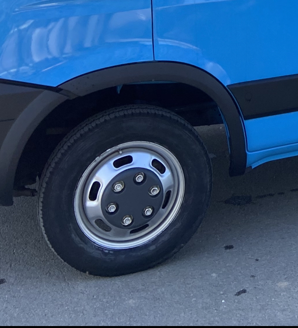 Ornament aripa STG/DR Iveco Daily 1999- [2]