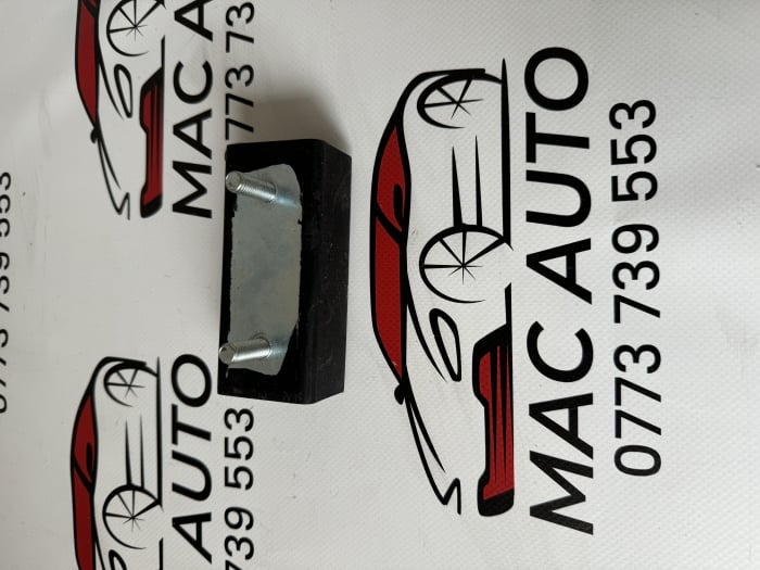 Tampon contra arc cu 2 șuruburi model dreptunghiular  distanță între șuruburi - 6 cm  [3]