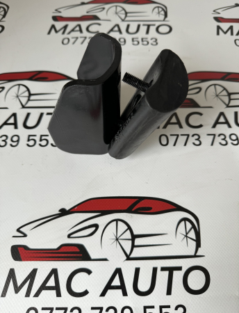Suport sudabil contra arc  Compatibil cu orice model de Iveco Daily  [1]