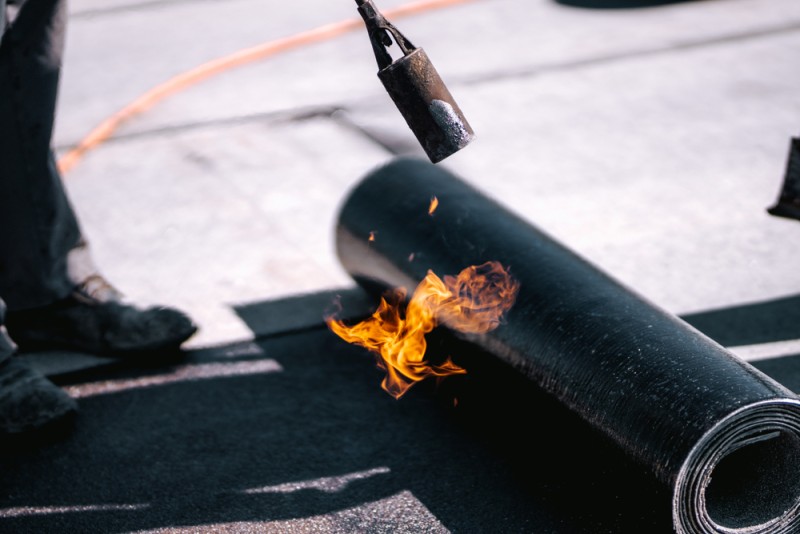 Membrana bituminoasa pe acoperis