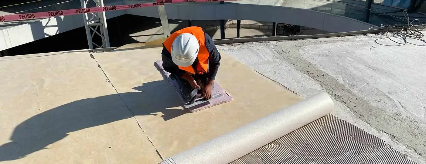 Membrana decuplare si hidoizolare exterior Revestech DRY 120 [1]