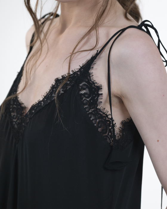 Rochie din vascoza satinata, Bretele si dantela, Negru [7]