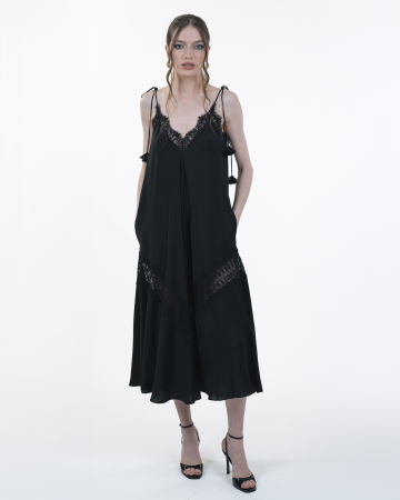 Rochie din vascoza satinata, Bretele si dantela, Negru [1]