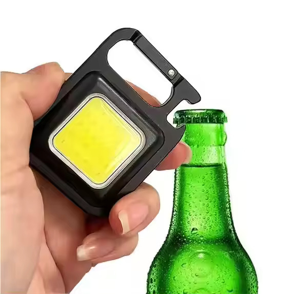 Lanternă de Buzunar Tip Breloc [5]