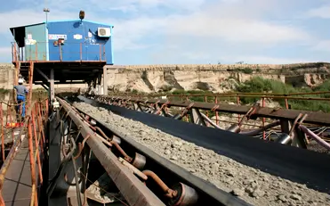 - with metal or textile breaker - Benzi Transport cu Breaker Metalic sau Textil – Durabilitate și Rezistență pentru Aplicații Industriale | Comandă Acum