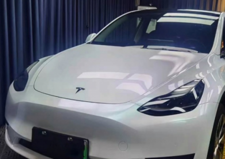 Alb - DiamondWhitetoBlue