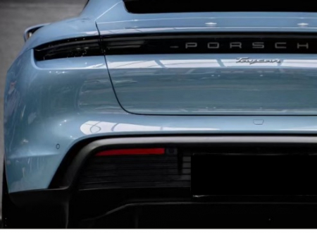 Albastru - PorscheCrystalBlue