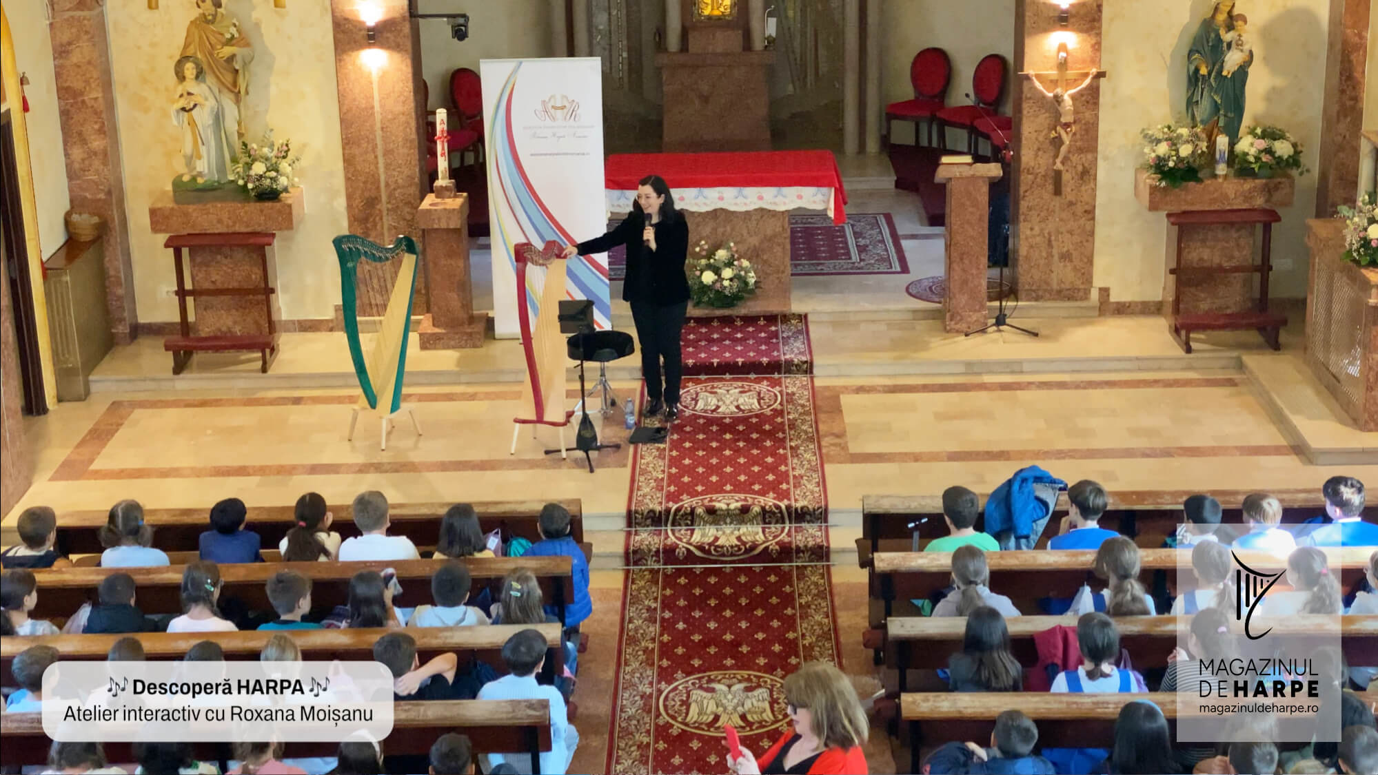 Atelier interactiv “Descoperă harpa” susținut de harpista Roxana Moișanu la Colegiul Sf. Iosif din București • 7 octombrie 2024 • Prezentare și demonstrație harpa Lyon & Healy Drake 