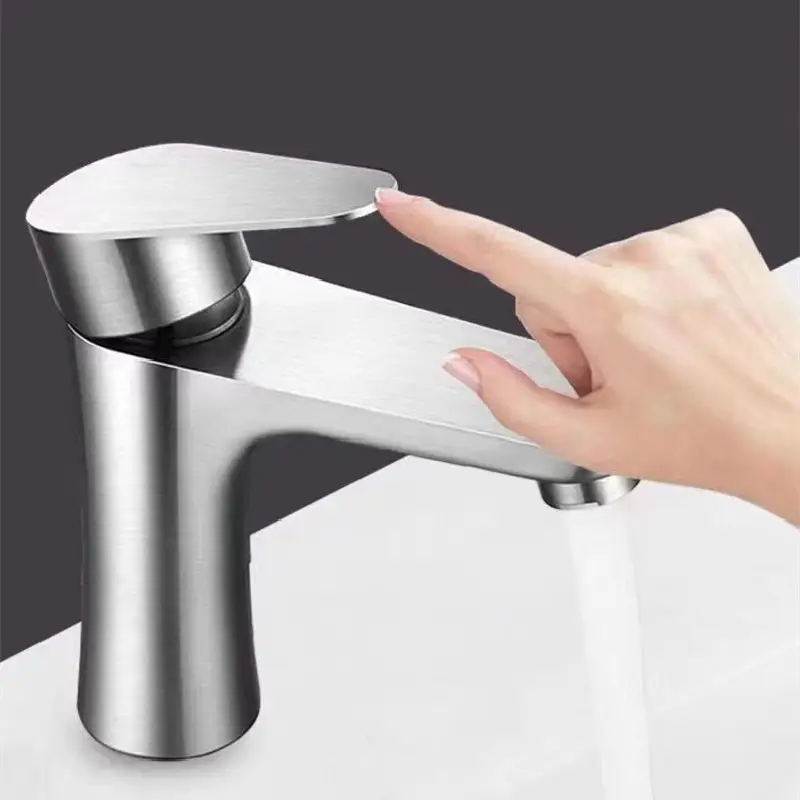 Baterie sanitara MaGeCa® pentru lavoar, Otel inoxidabil, Racorduri incluse, Cartus ceramic, Design modern, 15 cm inaltime, Argintiu [2]