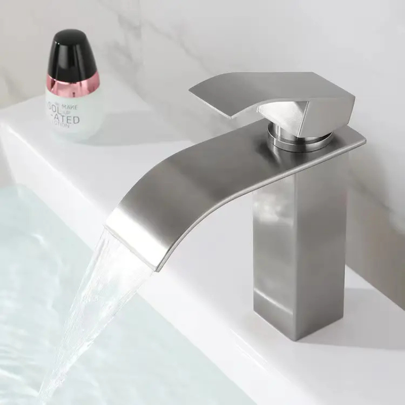 Baterie sanitara MaGeCa® pentru lavoar, Tip cascada, Otel inoxidabil, Monocomanda, Racorduri incluse, Cartus ceramic, Design modern, 18 cm inaltime, Crom [6]