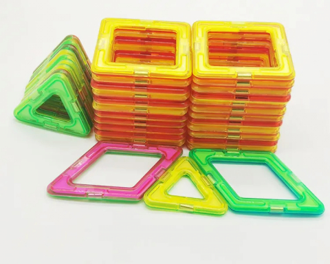 Set inteligent de constructie cu blocuri magnetice MaGeCa®, 136 de piese colorate, Magnetic Building Blocks, Educativ si creativ, Dezvoltarea abilitatilor motrice si a imaginatiei, Numeroase posibilit [8]