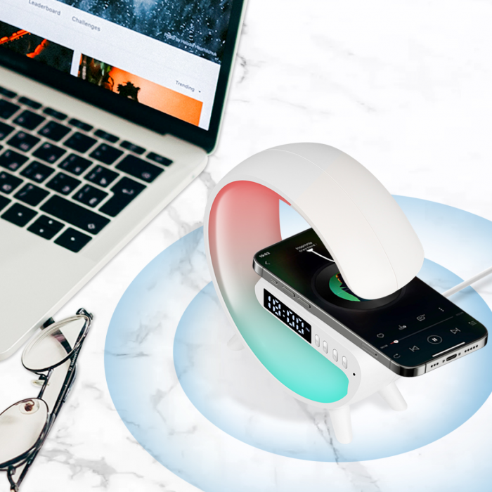 Boxa Portabila Bluetooth 4 in 1 cu Lampa RGB, Incarcare Wireless Telefon, Radio [3]