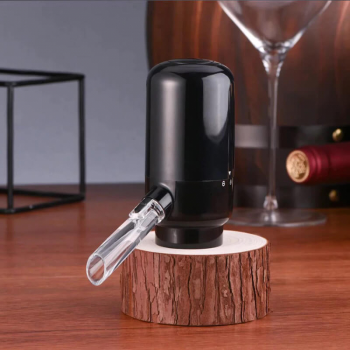 Dozator Electric de Vin, cu Aerator si Dispenser Automat, Decantare Vin, Iluminare LED, Buton ON OFF, Alimentare pe Baterii, Tub 30 cm, 10.5 x 5 cm [4]