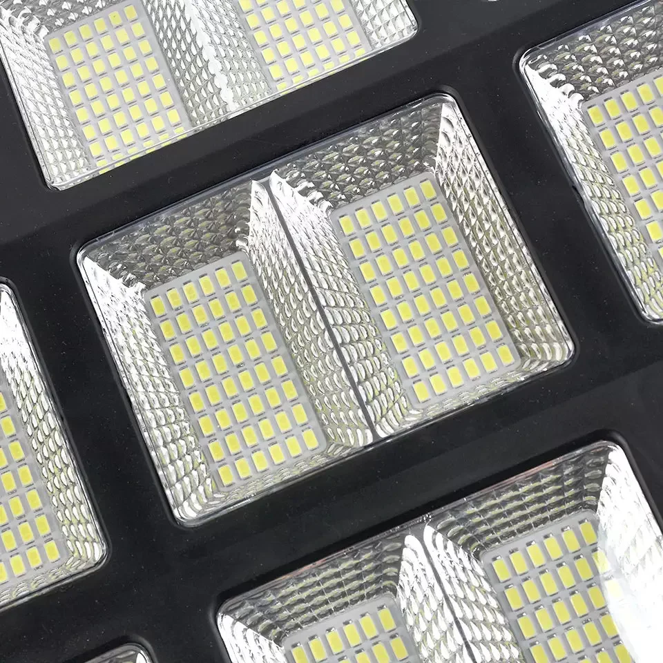 Lampa solara stradala tripla cu telecomanda si panou solar incorporat, 1000W, 12 cadrane [4]