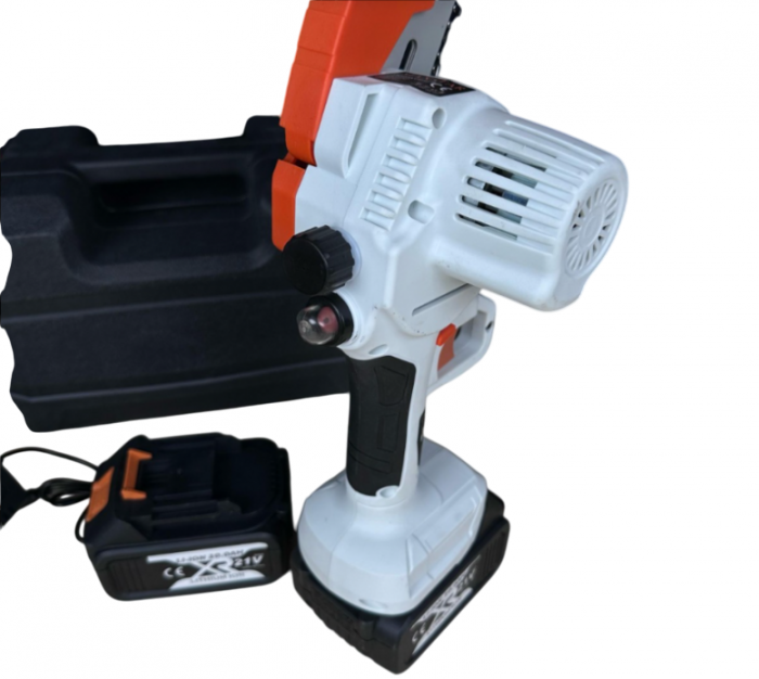 Minidrujba Maxstar 21V 10AH cu 2 acumulatori, Sistem ungere lant, lama 15cm, cutie depozitare [4]