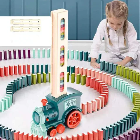 Trenuletul Domino electric cu 80 de piese, lumini si sunete [7]