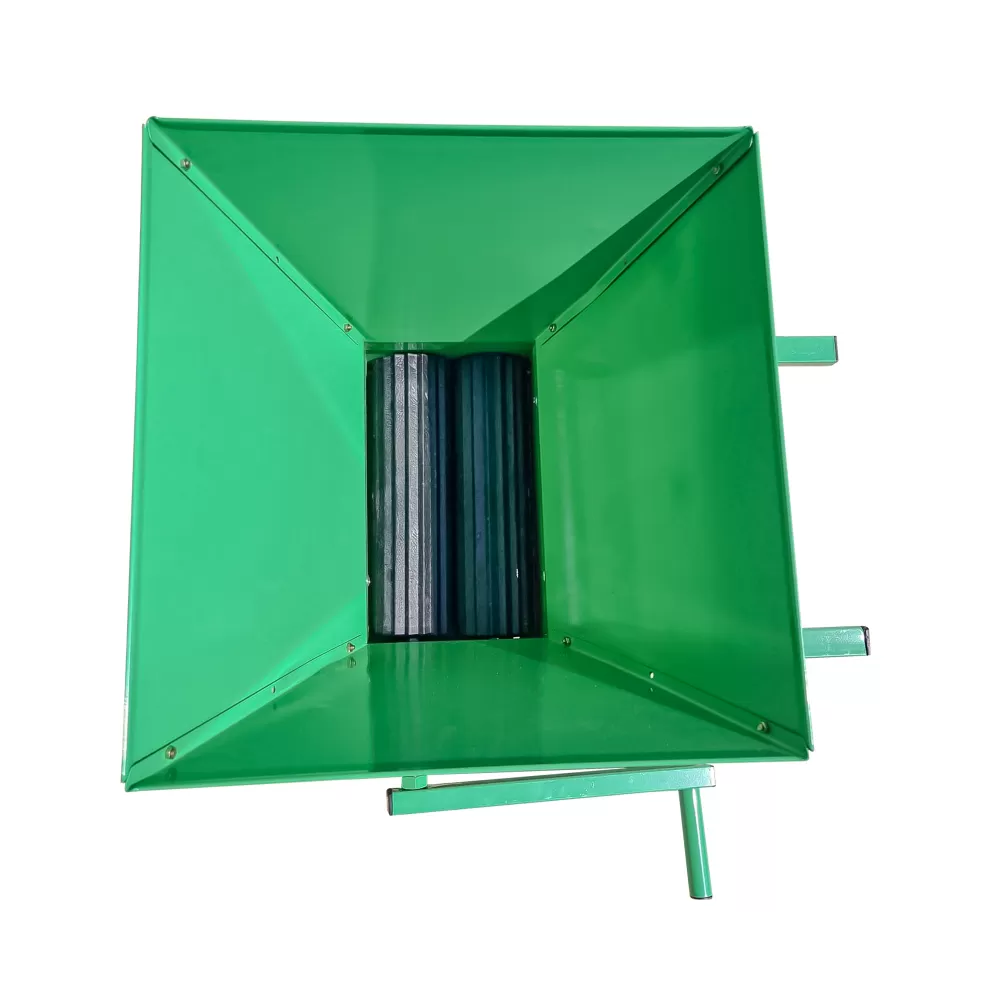 Pachet Zdrobitor struguri manual 350KG/h + Teasc 40L [4]