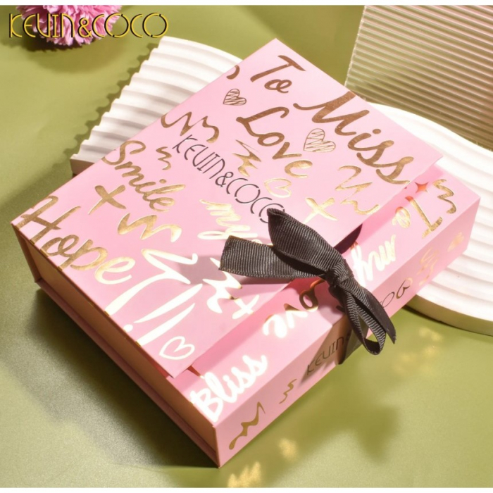 Set cu paleta farduri 40 culori nuante nude/rose, 4 Rujuri Cremoase, Cutie Roz Tip Carte, KEVIN & COCO [2]