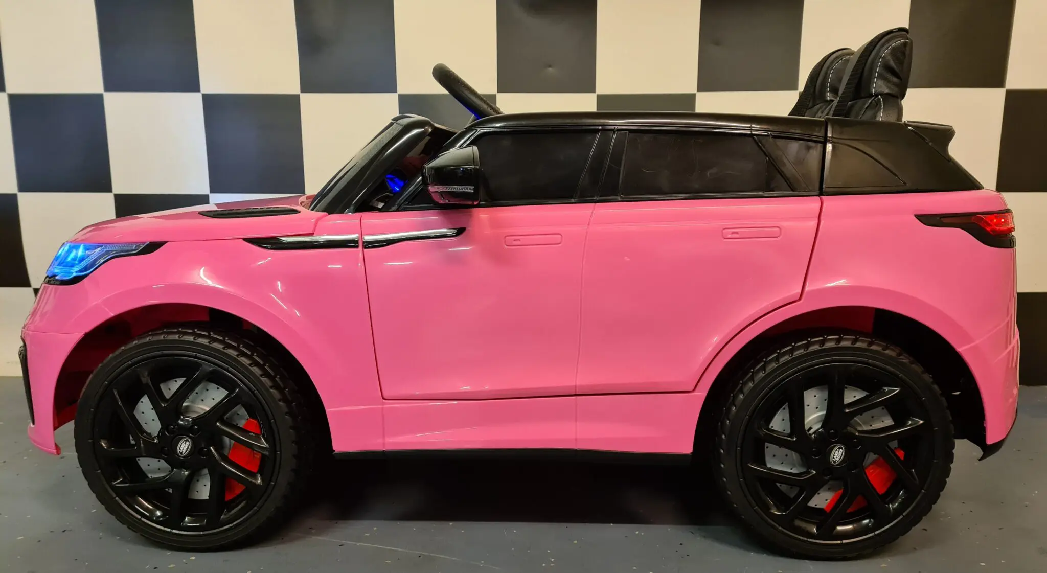 Mașinuță Electrică Copii Range Rover Velar 12V, Telecomandă 2.4G, Șa Piele, Centură 5 Puncte, Roz [7]