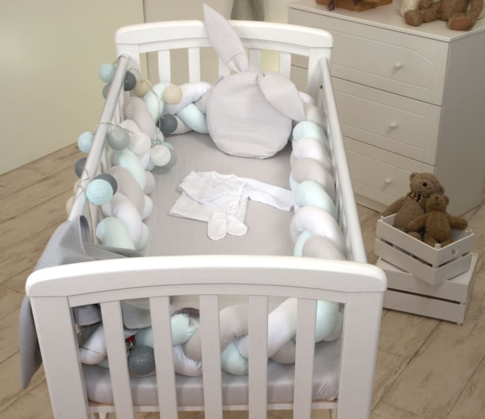 Aparatoare laterala pat Bumper impletit, Cu inchidere velcro, Bumbac Alb - Gri - Mint, 340x21 cm [2]