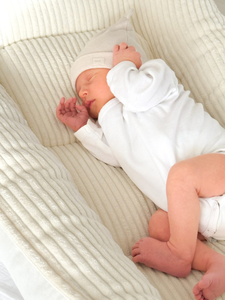 Babynest pentru bebeluși MeowBaby® Aesthetic Color Vanilla – spațiu sigur pentru somn și joacă [8]