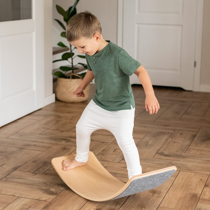Balance board - Placa de echilibru din lemn gri pentru copii cu fetru presat gri, MeowBaby® [6]
