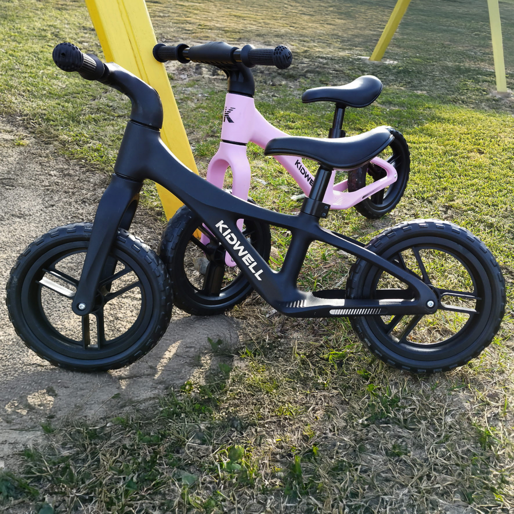 Bicicleta de echilibru fara pedale pentru copii, reglabila si roti Eva, ultra-usoara, Jogo Pink [7]