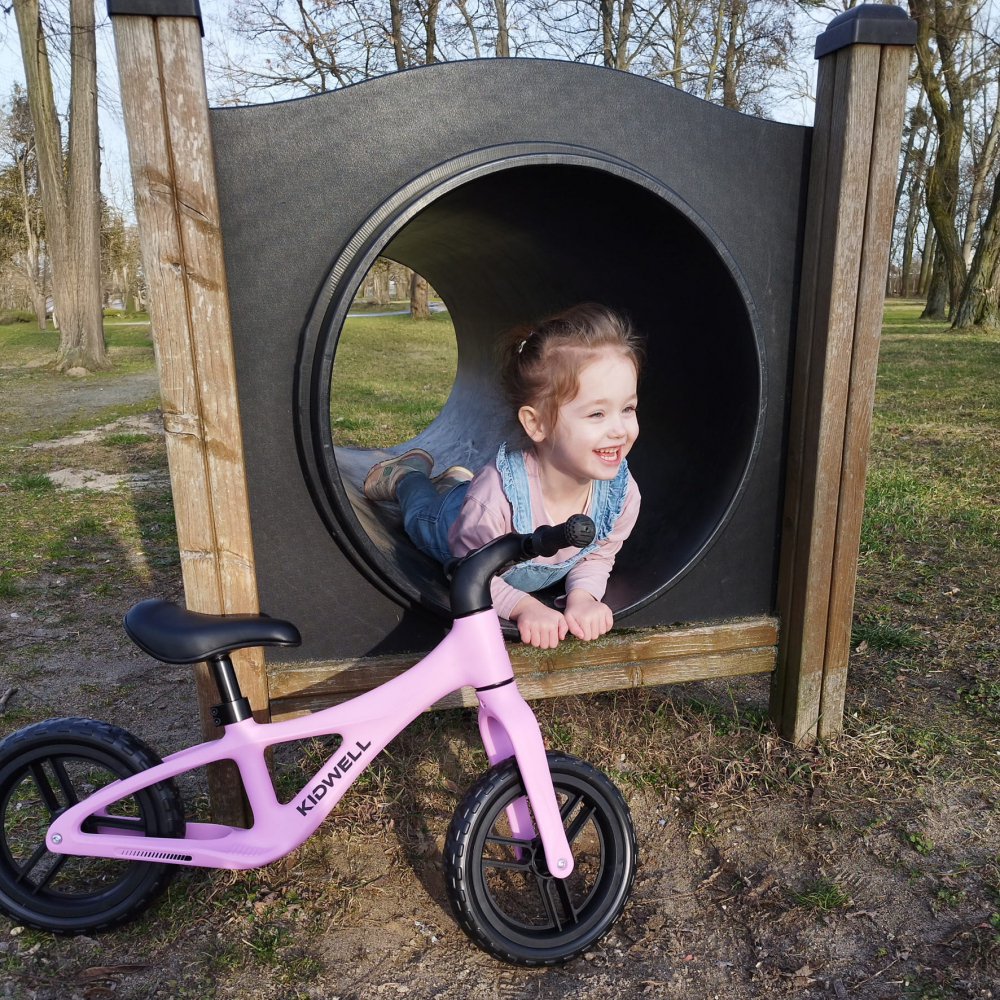 Bicicleta de echilibru fara pedale pentru copii, reglabila si roti Eva, ultra-usoara, Jogo Pink [9]
