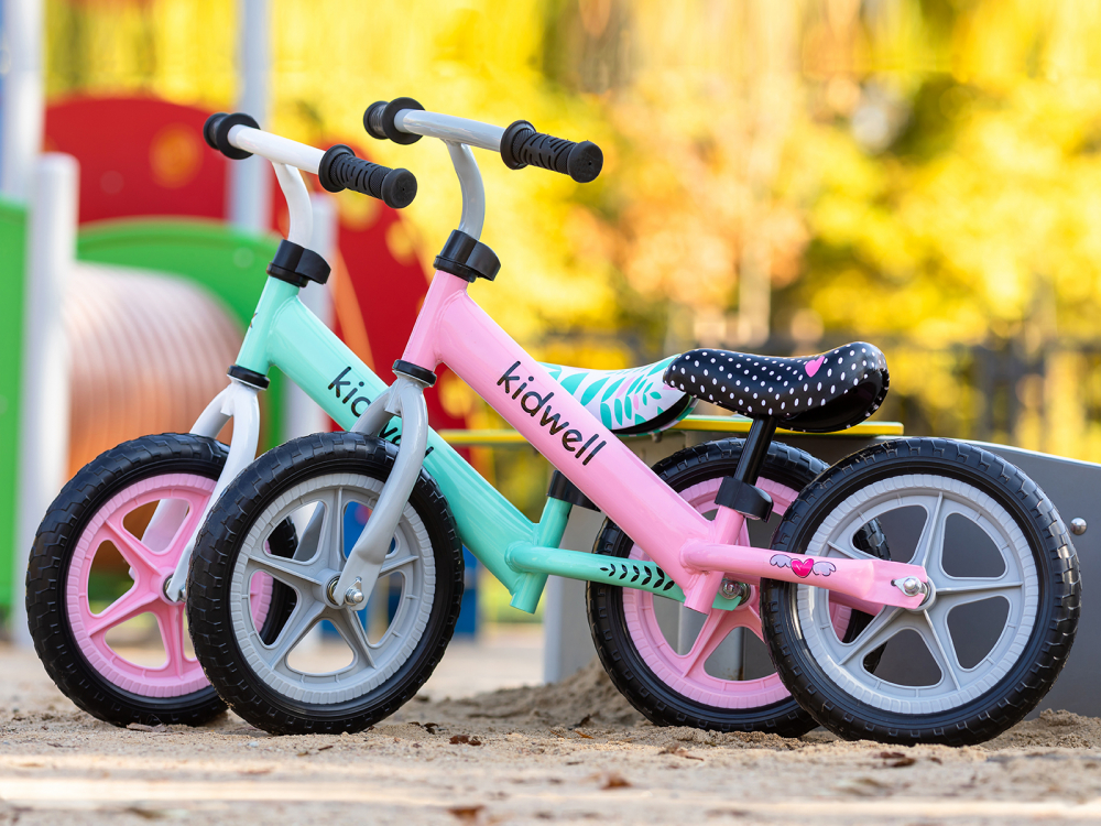 Bicicleta de echilibru fara pedale pentru copii, reglabila si roti late Eva de 12", Rebel Pink, Kidwell [8]