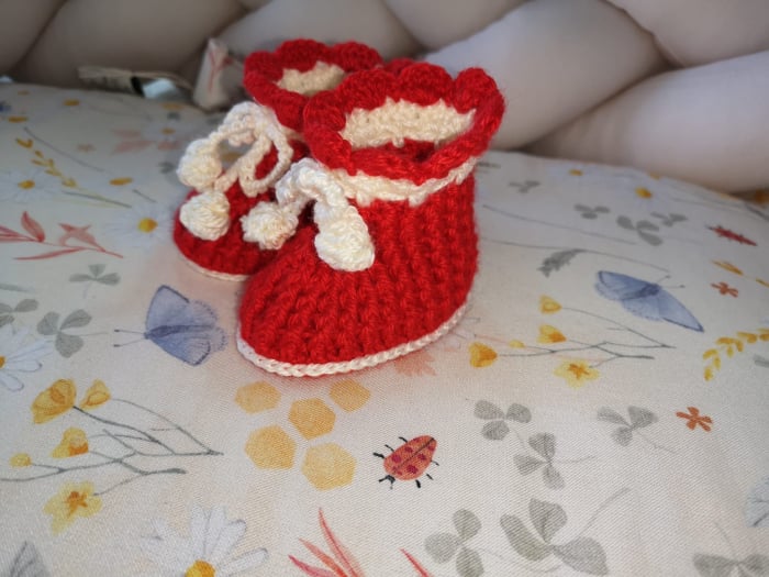 Botosei Fetite Rosu Crosetati Handmade, bambus, 0-3 luni, 9 cm [5]