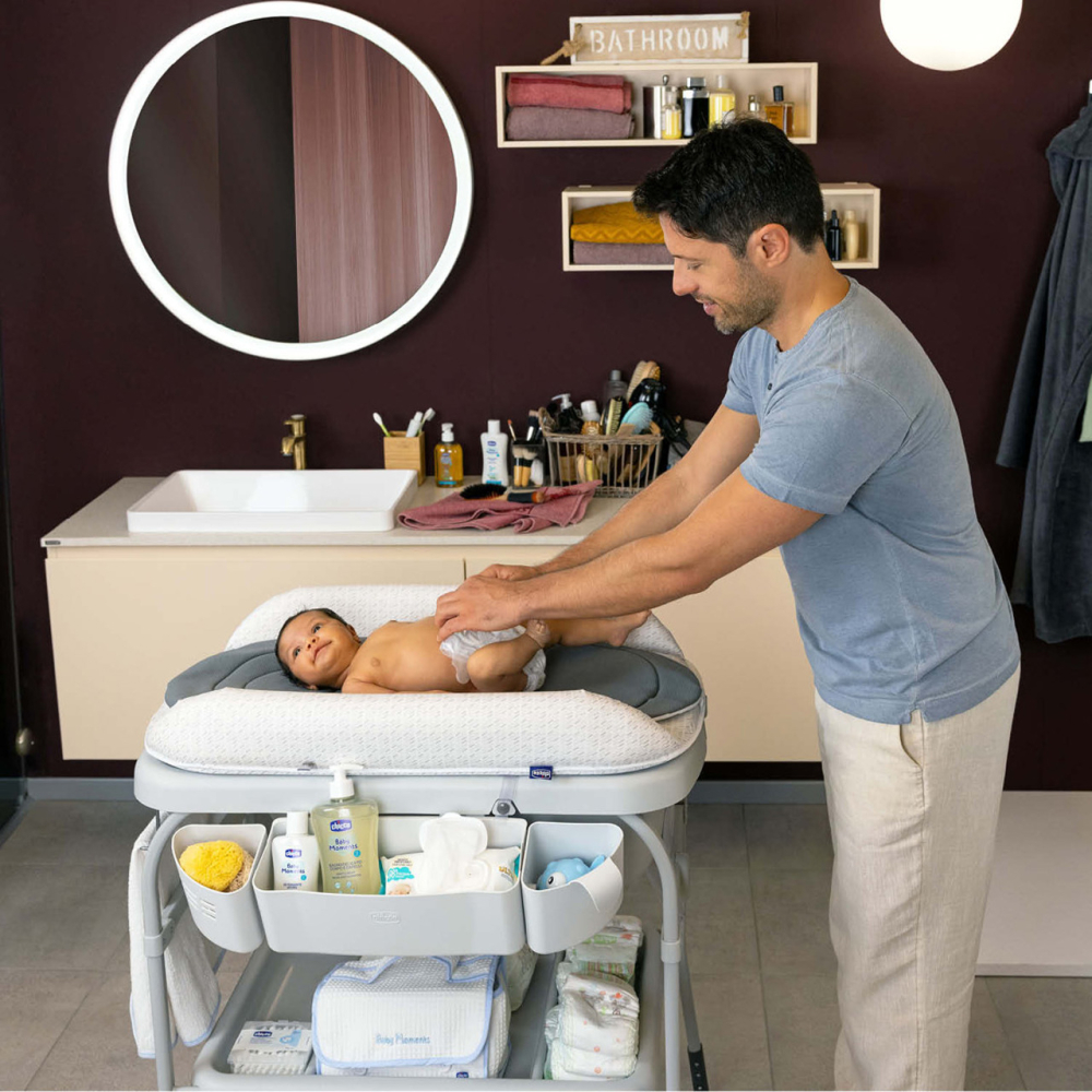 Cadita cu masa de infasat Chicco, Graphite Melange, 0luni+ [2]