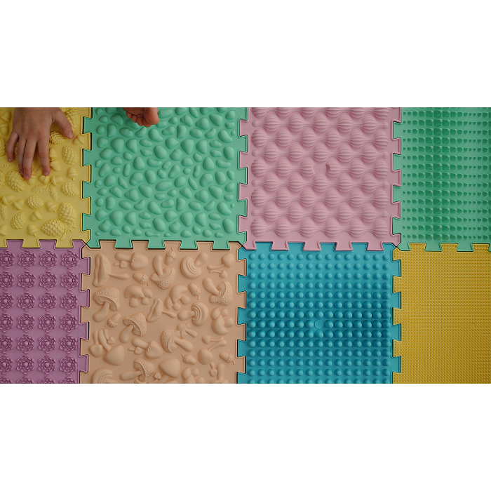 Covoraș ortopedic Puzzle „Mix” 8 elemente Pastel – joacă sănătoasă și reflexoterapie pentru toată familia - Copie [2]