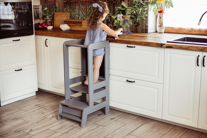 Inaltator Learning Tower Ajustabil, Ajutor de bucatarie MeowBaby®, lemn Gri inchis [8]