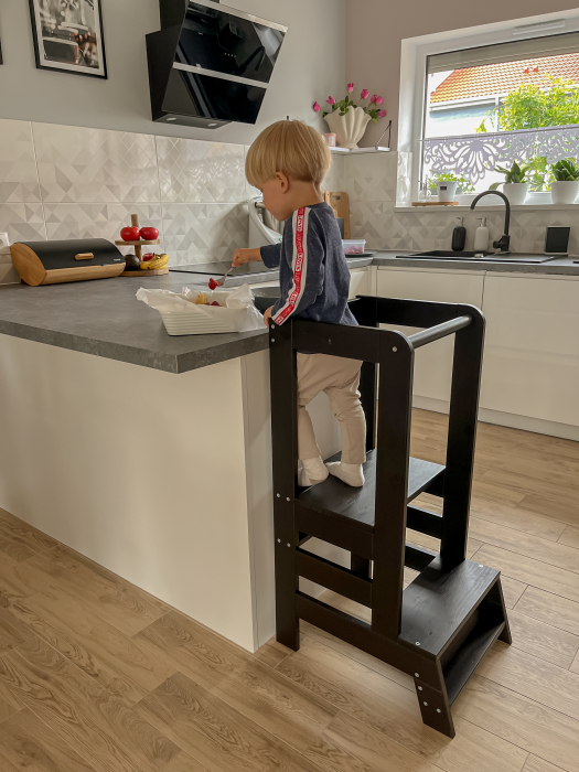 Inaltator Learning Tower Ajustabil, Ajutor de bucatarie MeowBaby®, lemn Negru [9]