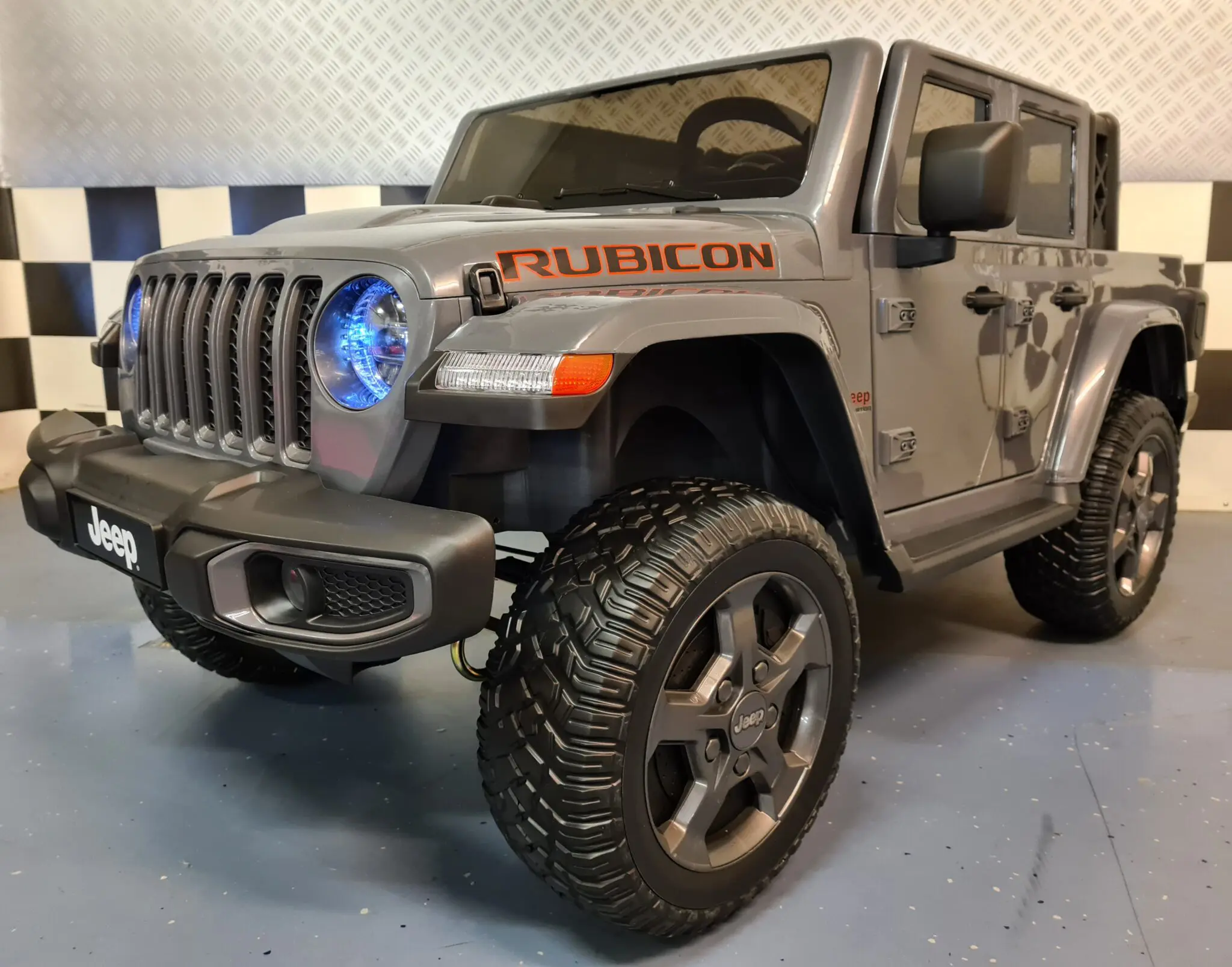 Jeep Electric pentru Copii Gladiator Rubicon 12V Gri, Licență Oficială Jeep – 2 Locuri, Uși Funcționale [3]