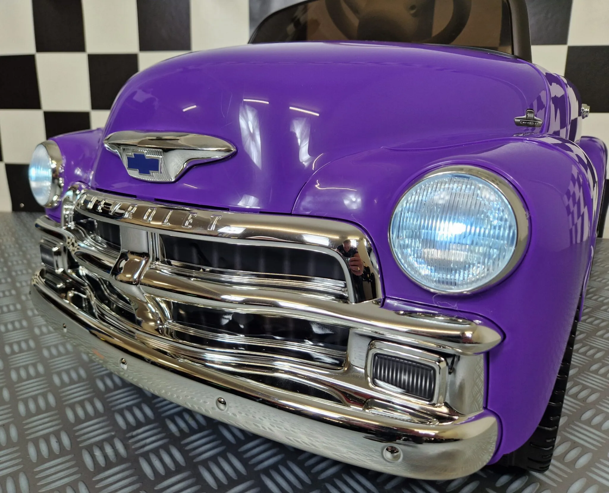 Mașinuță electrică copii Chevrolet 3100 Pick-up 12V, 2 motoare, scaun piele, telecomandă, mov [4]