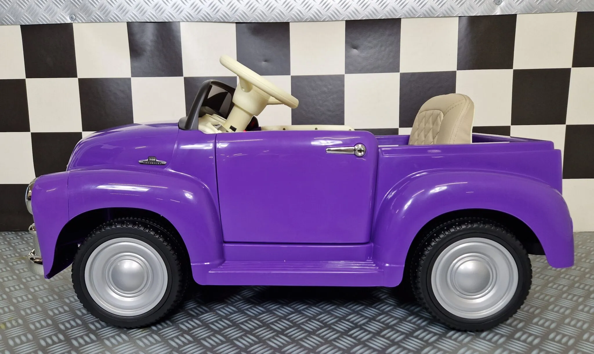Mașinuță electrică copii Chevrolet 3100 Pick-up 12V, 2 motoare, scaun piele, telecomandă, mov [5]