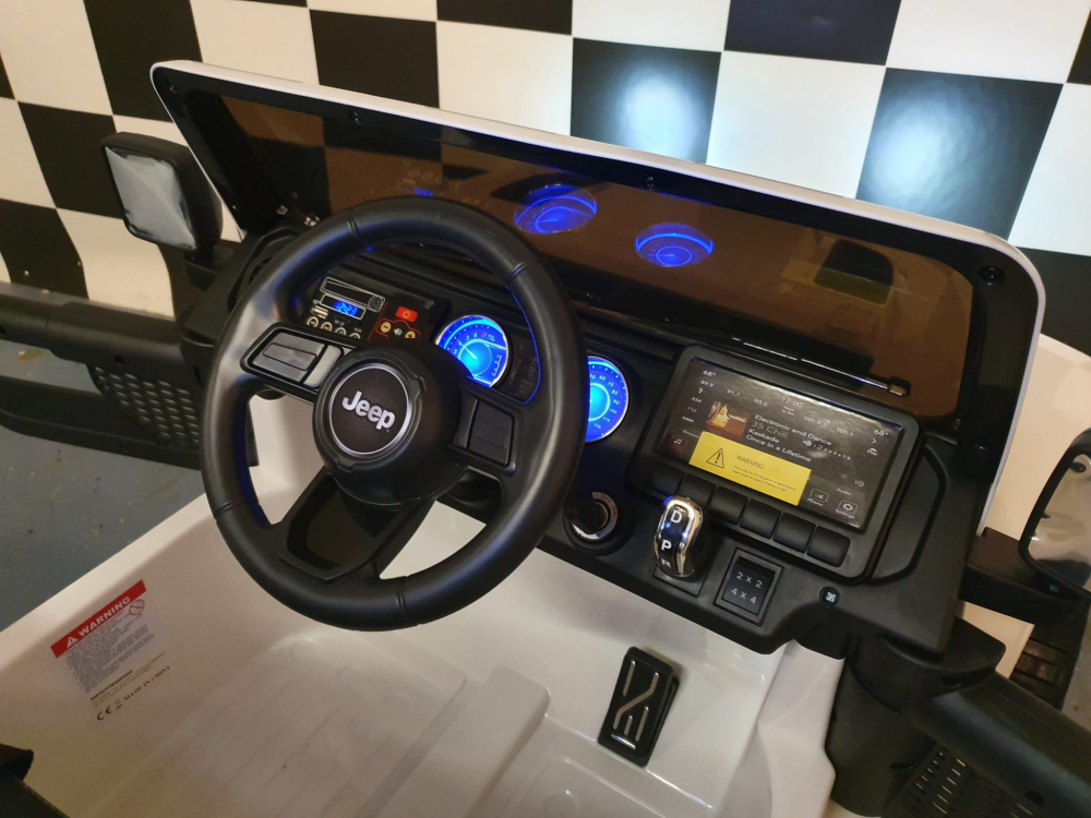 Mașinuță Electrică Copii Jeep Wrangler 12V 4x4, Telecomandă, Bluetooth, 4 Motoare, Uși Funcționale, Șa Piele [11]