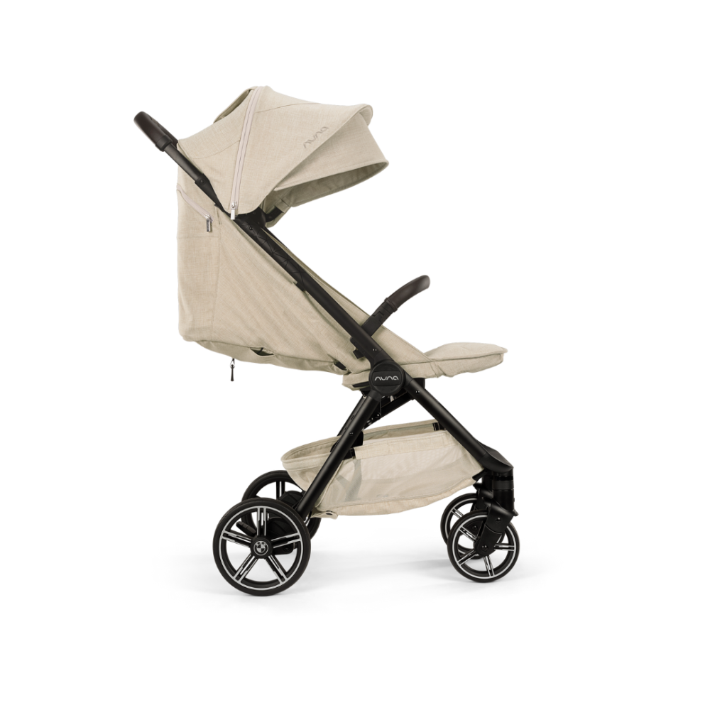 Nuna x BMW - Carucior ultracompact cu pliere automata TRVL lx, bej Mica [3]