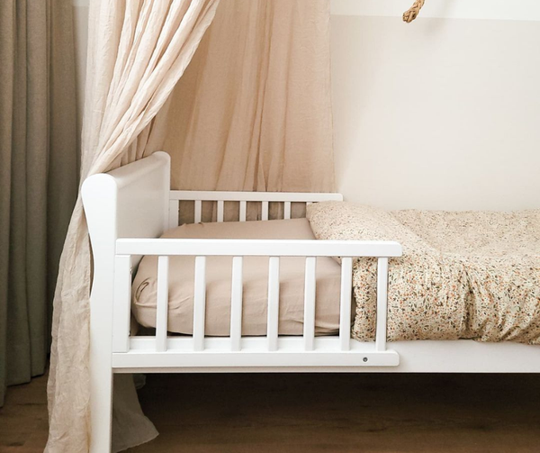 Pat din lemn masiv pentru Junior Noble Alb 160 × 80 cm [3]