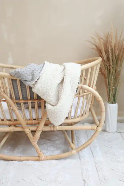Paturica pentru copii, reversibila, dublat, bumbac waffle Gri deschis si tesatura bucle Crem, Teddy by BabyLy, 100x70cm [6]