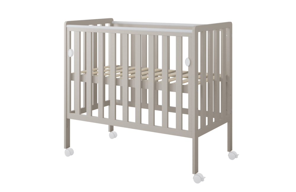 Pătuț din Lemn BAMBI Cașmir 100×50 cm Laterala culisantă · Roți cu blocare · Protecție silicon pentru dentiție · EN 716-1 [6]