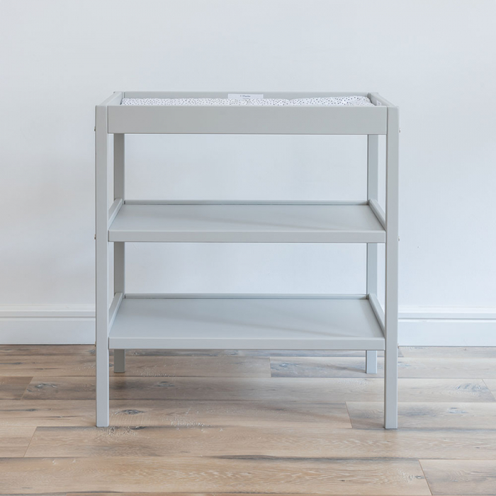 Masa infasat pentru bebelusi, lemn masiv, Gri 76 x 44 x 86 cm, Cu 2 Rafturi De Depozitare Inalte,inclus Saltea din spuma, husa detasabila bumbac, Woodies, 40 x 70 cm [4]