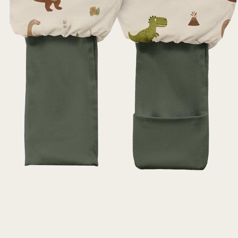 Sac de Dormit cu Picioare BabySteps® „Dino Squad" – Bumbac Premium, 1 TOG, Picioare Pliabile, Imprimeu cu Dinozauri | Mărimea S 86/92/98, 12-36 Luni [3]