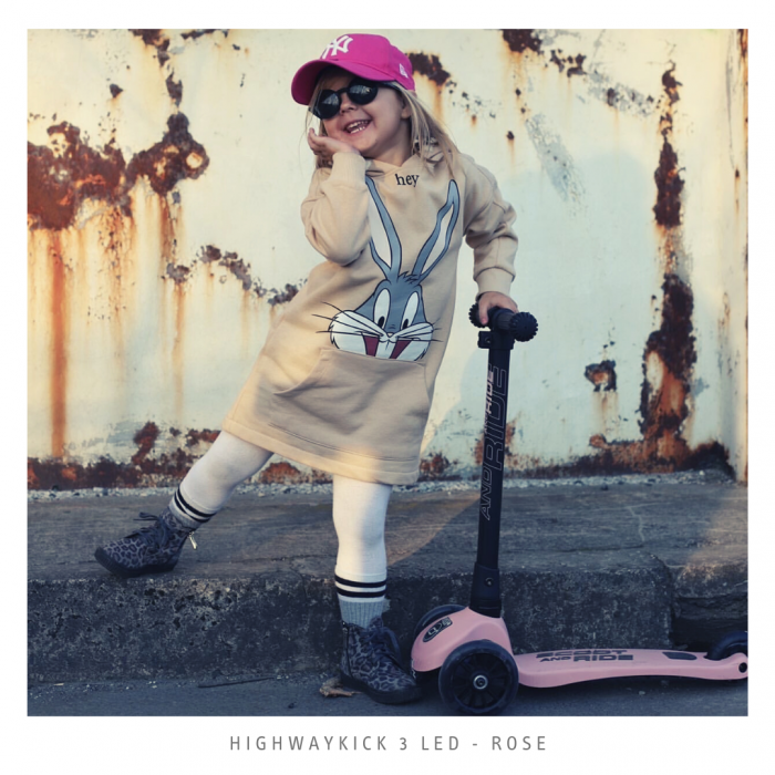 SCOOT AND RIDE - Trotineta HighwayKick 3 Pliabila, 3-6 ani, Rose, roti luminoase [12]