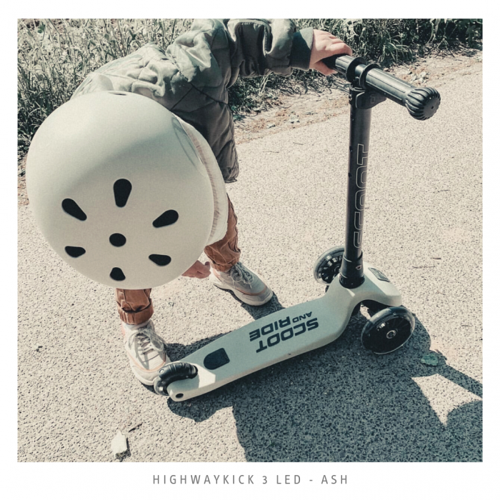SCOOT AND RIDE - Trotineta HighwayKick 3 Pliabila, 3-6 ani, Ash, roti luminoase [16]